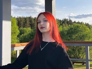 cam girl live cam MagaretMontie