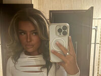 chatroom web cam MaisieSmithx