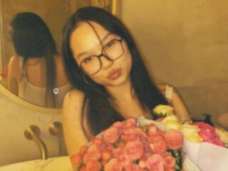 camwhore masturbating MegSnaples