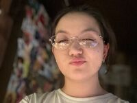 camwhore spreading pussy MeryGibson