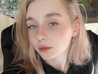 camgirl fingering pussy MiaMerek