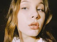 chatrubate cam girl MilaWillson