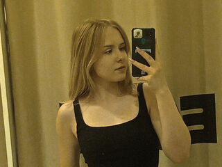 webcam live show MolliMcDaniel