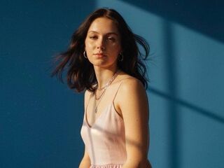 naked girl with live cam MolliePoydras