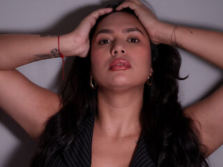 camgirl porn webcam MoonIvanna