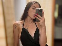 naughty cam girl masturbating MossAnna