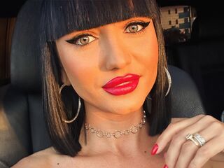 live webcam performer MysticElly