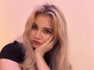 masturbating camgirl NakitaLorette