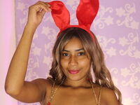 camgirl masturbating with sex toy NaomiMiller