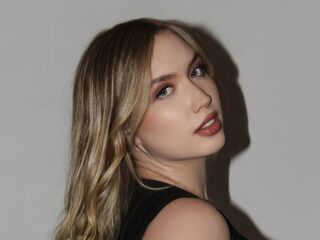 beautiful webcamgirl NicoleRicii