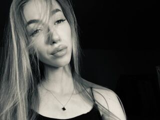 kinky webcam photo NikkiTenerovich