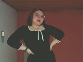 naked camgirl masturbating NovaStuart