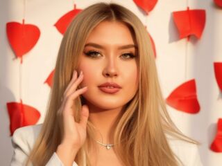 cam stripper RaisaMihaila