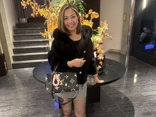 cam slut ReikoFukiko