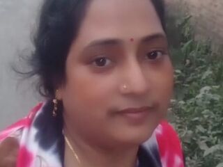 cyber sex chat RiyaSen