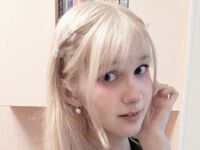 camgirl masturbating with vibrator RosalieHouman