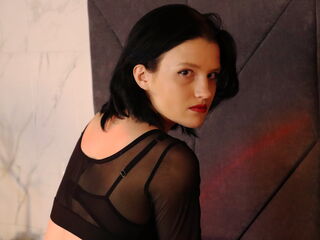 fingering girl chat RowenBenson