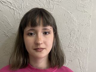 camgirl shaving pussy RubyCrystel