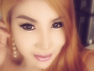 camwhore masturbating with sextoy SavannahAnderson