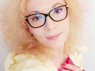naked girl with live cam fingering ScarlettJourney