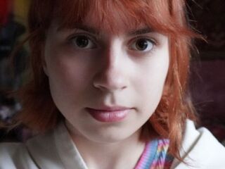 chat room webcam SerafinaGoettl