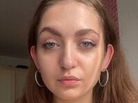 chat show ShaniFland