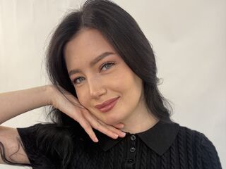 nude camgirl picture SherleneKilty