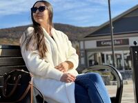 live webcam performer SiennaNova