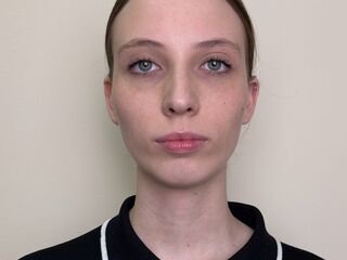 girl naked TenishaSherfey