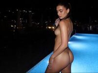 naked cam girl photo ThaliaGudgel