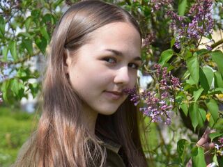 cam slut video chat TristaArron