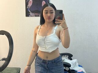 cam girl fingering pussy VallolettRusso