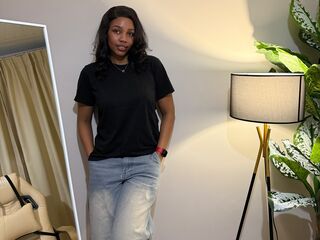 hot webcam slut VixiLuma