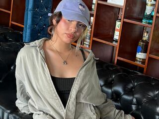 free online chat WillowJones