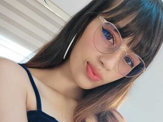 adult live cam YiyisMarthin